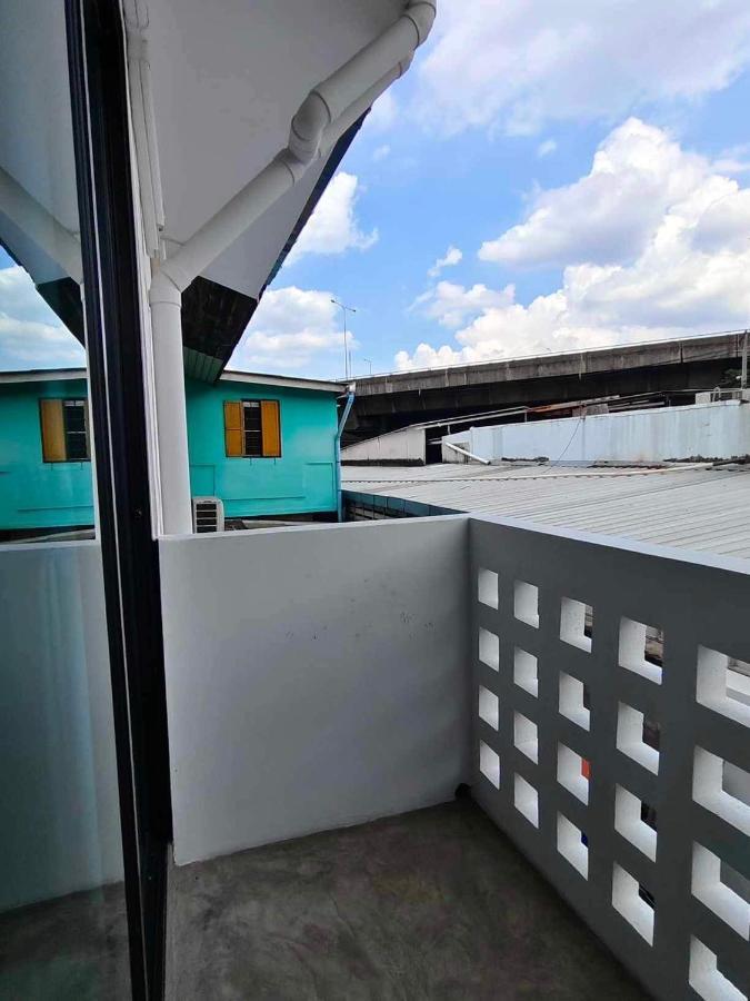 Mr Black & Ms White -Self Check In Accommodation Bangkok Luaran gambar